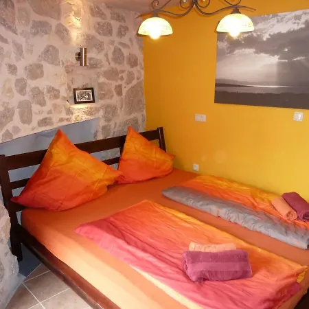 Daire Peppone - Turm Krk Malinska